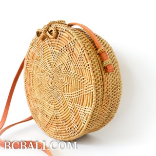 Bali Handbag Rattan Circle Around Motif Flower Hand Woven